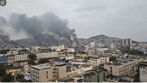 Operação Contenção: Confronto entre forças de segurança e Comando Vermelho resulta em mortos e paralisia de serviços no Rio de Janeiro