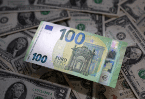 Riscos para o euro estão mais equilibrados, avalia BCE em ata
