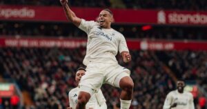 CHO-CA-DOS! Nottingham Forest humilha Liverpool em pleno Anfield! e o que