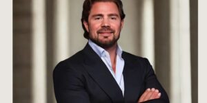 Daniel vorcaro, do banco master, é preso tentando deixar o país