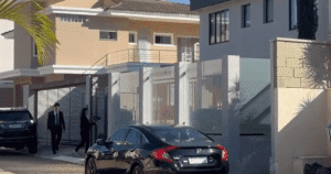 Bolsonaro, Surto e Tornozeleira: o que Você Precisa Saber sobre Saúde