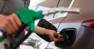 Operação Poço de Lobato Revela Esquema Bilionário de Sonegação em Combustíveis