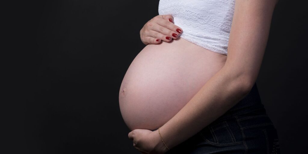 Gestantes de áreas pobres enfrentam maior risco de natimortalidade 1 pregnant 2640994