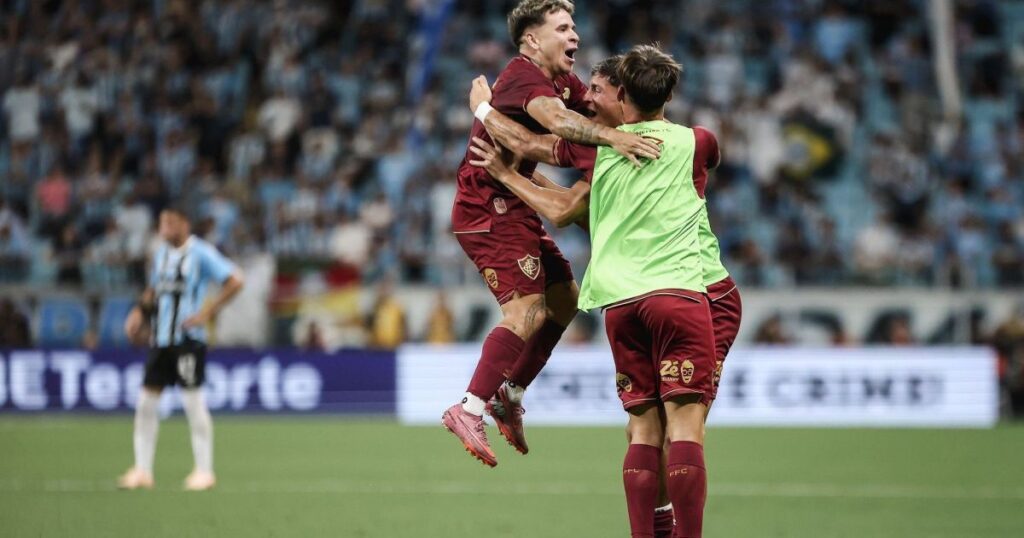 Soteldo Marca pelo Fluminense e Quebra Jejum de mais de 400 dias 1 54960496091 ffa0fb5425 k e1764725892945