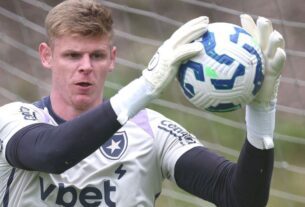 raul botafogo e1764796516106